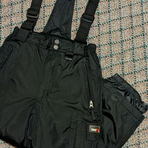 Weatherproof 32 bibs am 6/7Y excellent used cond.